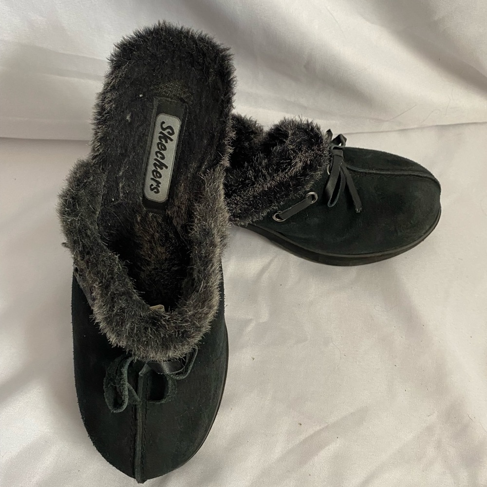 Sketchers mules winter size 7 black